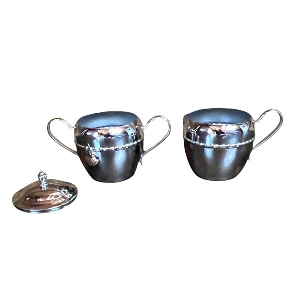 Vintage Silver Plated Creamer and Sugar Bowl with Lid Set - Picture 2 of 6